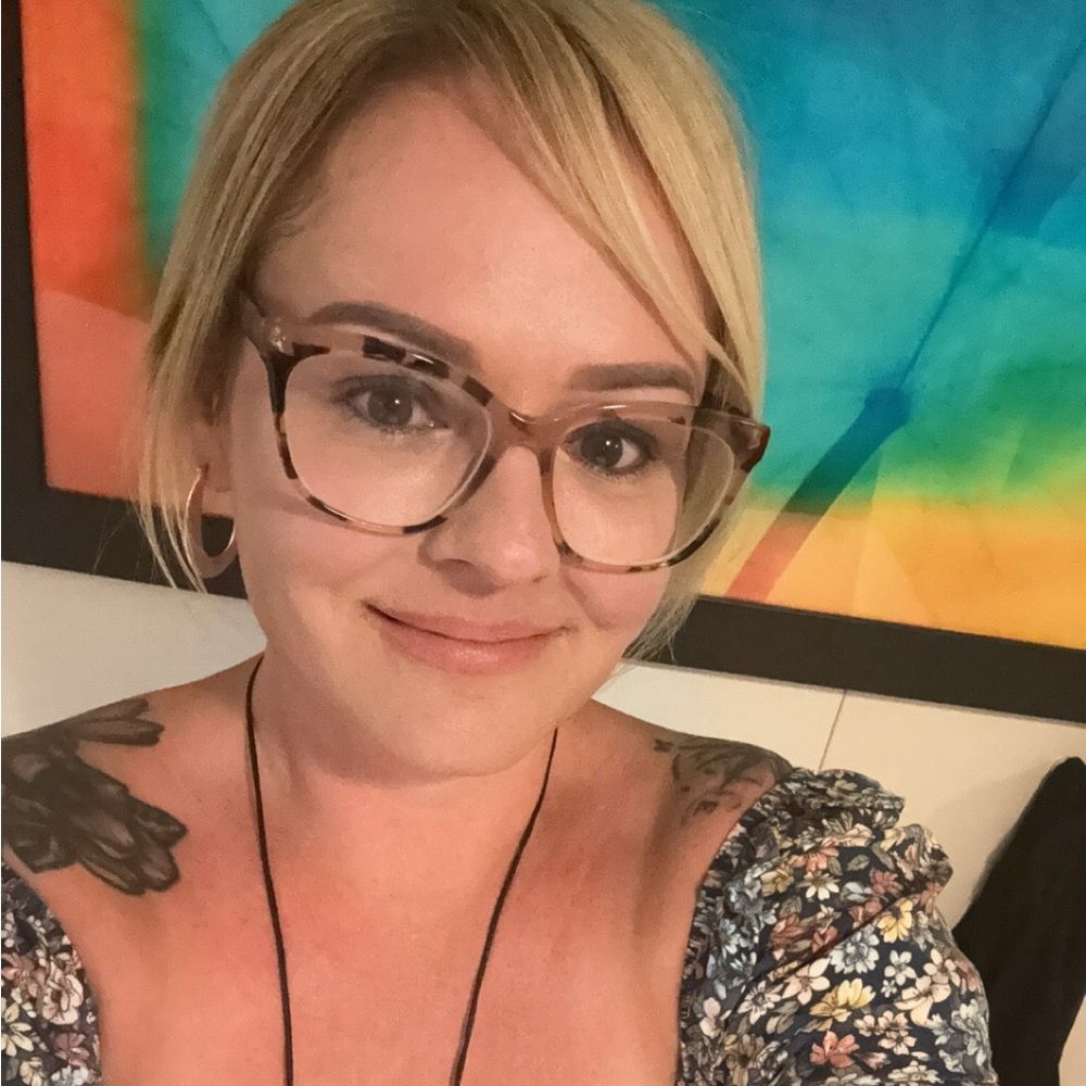 Meet your Posher, Tamara